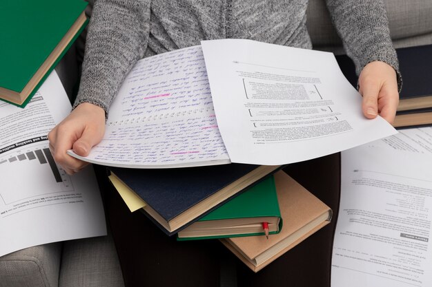 Jak skutecznie przygotować się do obrony pracy dyplomowej dzięki profesjonalnemu wsparciu redakcyjnemu